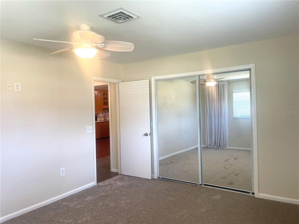 For Rent: $1,900 (2 beds, 2 baths, 1215 Square Feet)