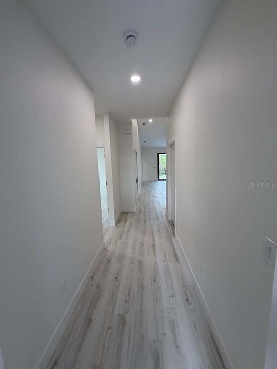 На продажу: $469,000 (6 спален, 0 ванн, 2396 Квадратных фут)