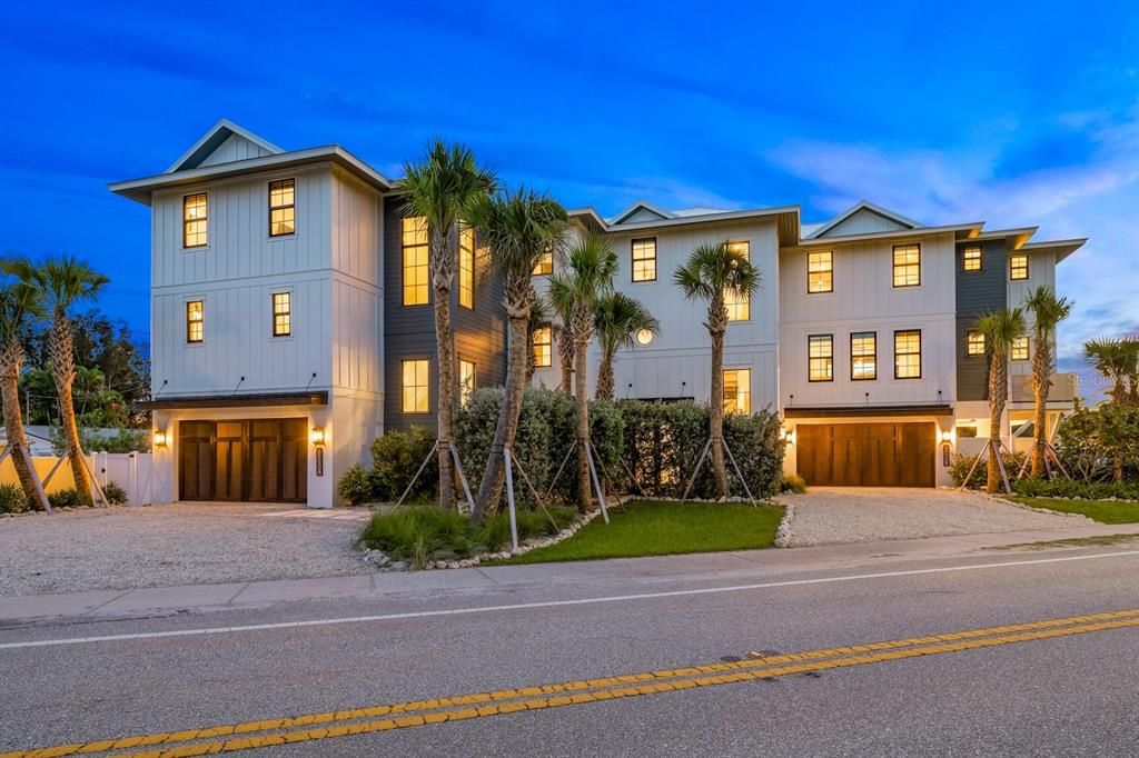 For Sale: $2,895,000 (5 beds, 0 baths, 2801 Square Feet)
