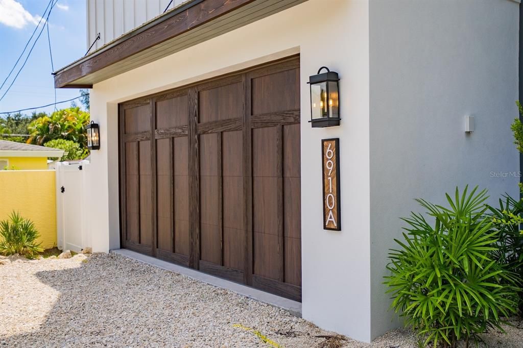 For Sale: $2,895,000 (5 beds, 0 baths, 2801 Square Feet)