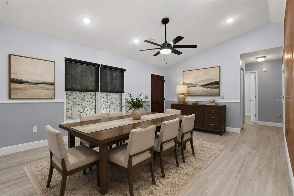 For Sale: $389,900 (4 beds, 3 baths, 1808 Square Feet)