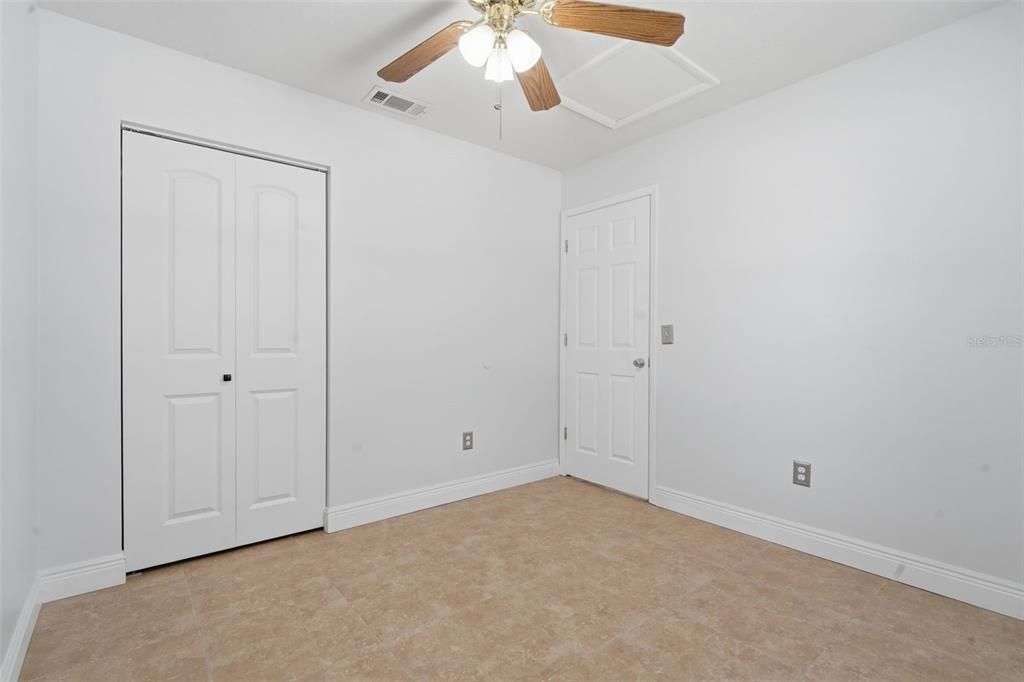 For Sale: $389,900 (4 beds, 3 baths, 1808 Square Feet)