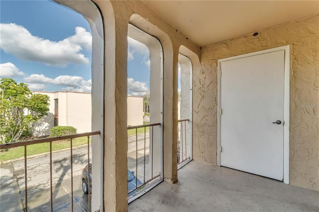 For Rent: $1,799 (3 beds, 2 baths, 1252 Square Feet)