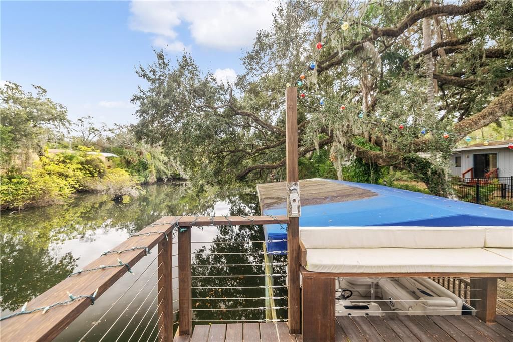 Active With Contract: $699,000 (2 beds, 2 baths, 1582 Square Feet)