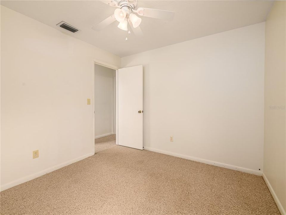 For Rent: $2,200 (3 beds, 2 baths, 1728 Square Feet)