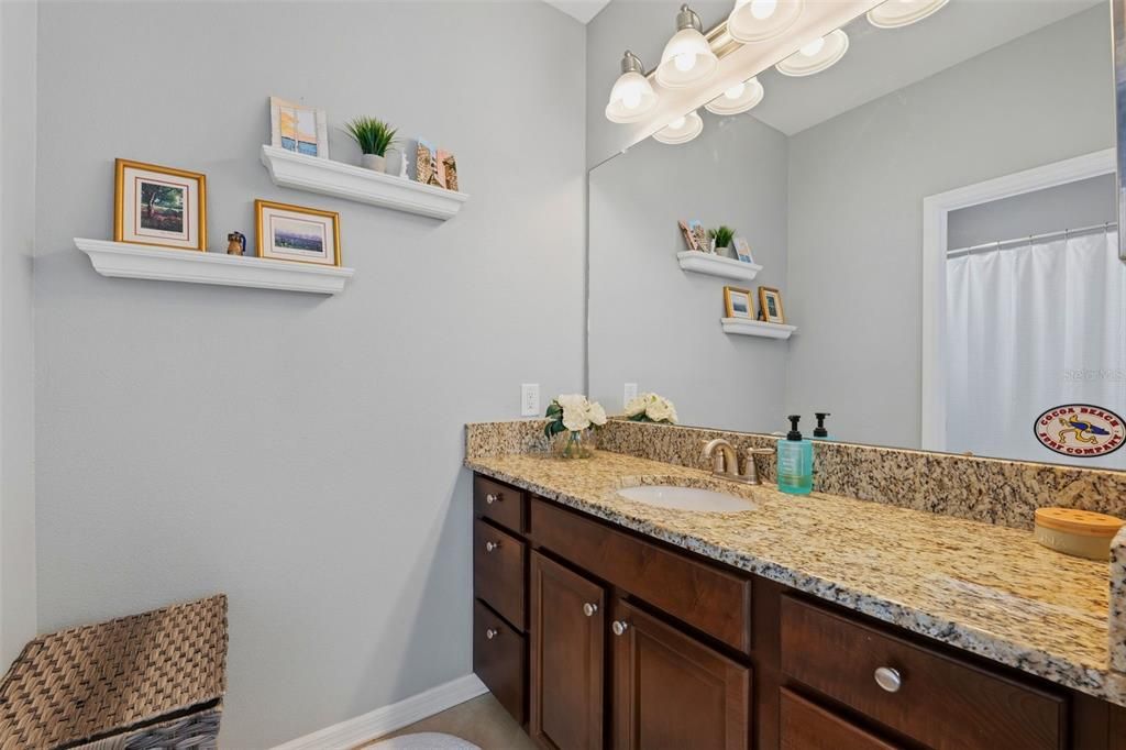 For Sale: $899,000 (5 beds, 4 baths, 4044 Square Feet)