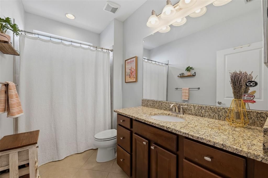 For Sale: $899,000 (5 beds, 4 baths, 4044 Square Feet)
