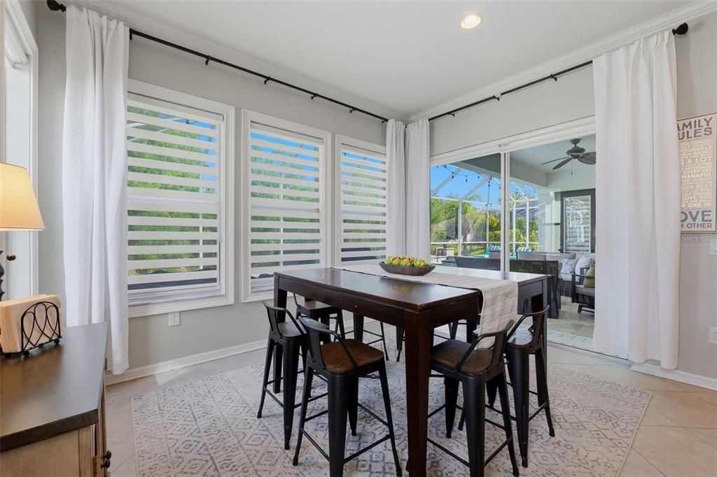 For Sale: $899,000 (5 beds, 4 baths, 4044 Square Feet)