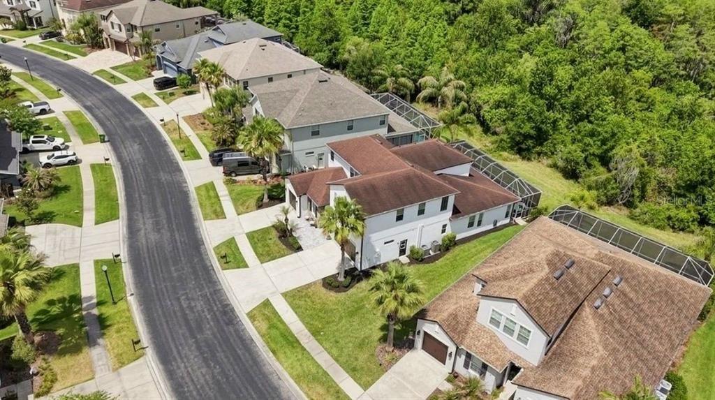For Sale: $899,000 (5 beds, 4 baths, 4044 Square Feet)