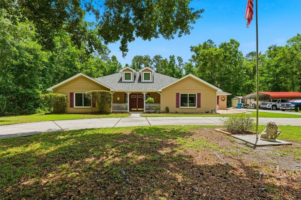 For Sale: $699,500 (3 beds, 2 baths, 2132 Square Feet)
