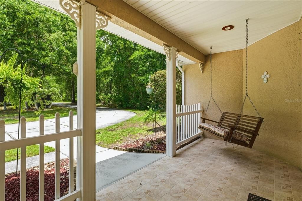 For Sale: $699,500 (3 beds, 2 baths, 2132 Square Feet)