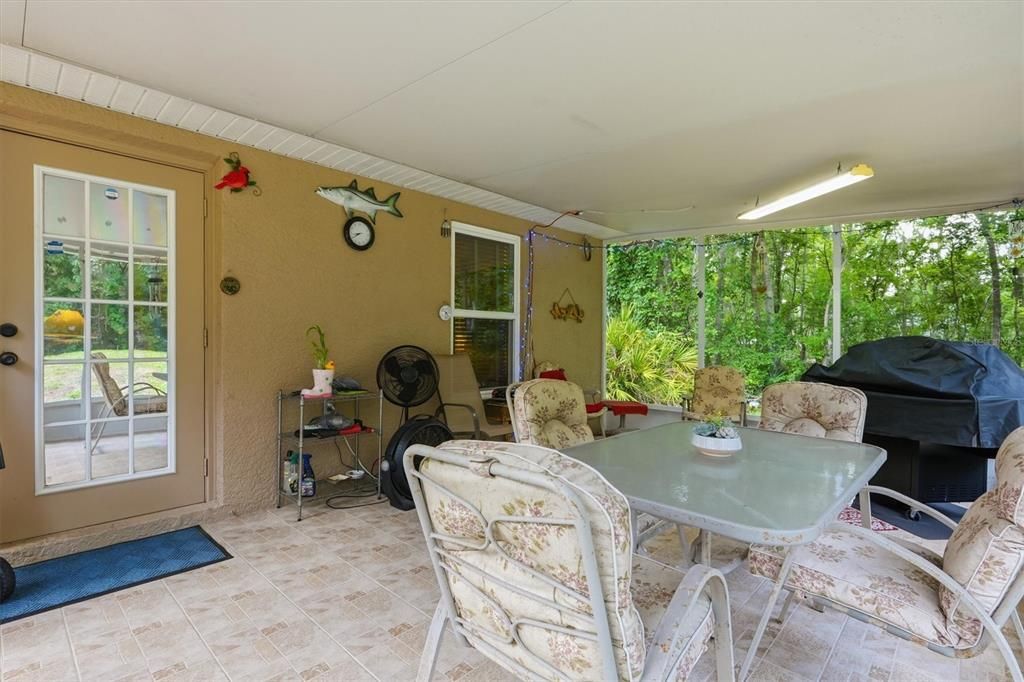 For Sale: $699,500 (3 beds, 2 baths, 2132 Square Feet)