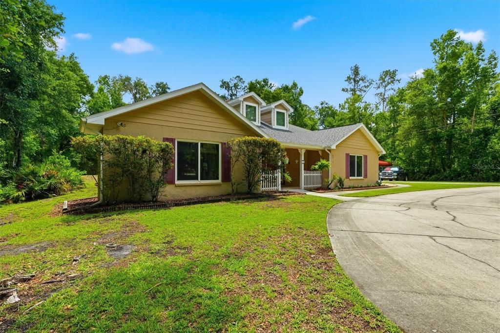For Sale: $699,500 (3 beds, 2 baths, 2132 Square Feet)