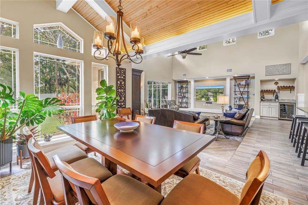 For Sale: $1,300,000 (4 beds, 2 baths, 3462 Square Feet)