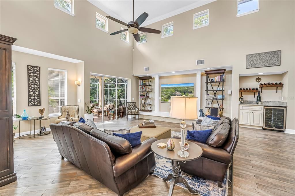 For Sale: $1,300,000 (4 beds, 2 baths, 3462 Square Feet)