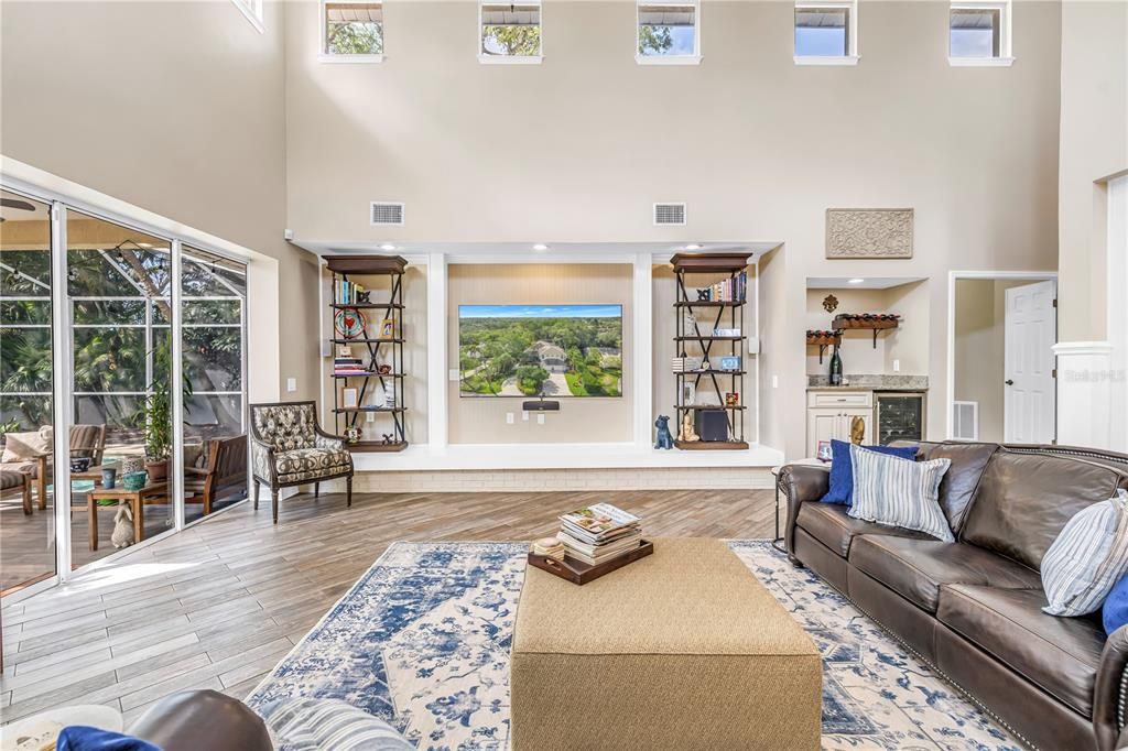 For Sale: $1,300,000 (4 beds, 2 baths, 3462 Square Feet)