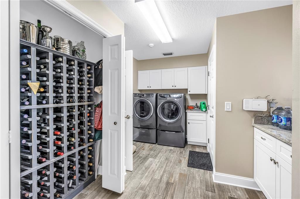 For Sale: $1,300,000 (4 beds, 2 baths, 3462 Square Feet)