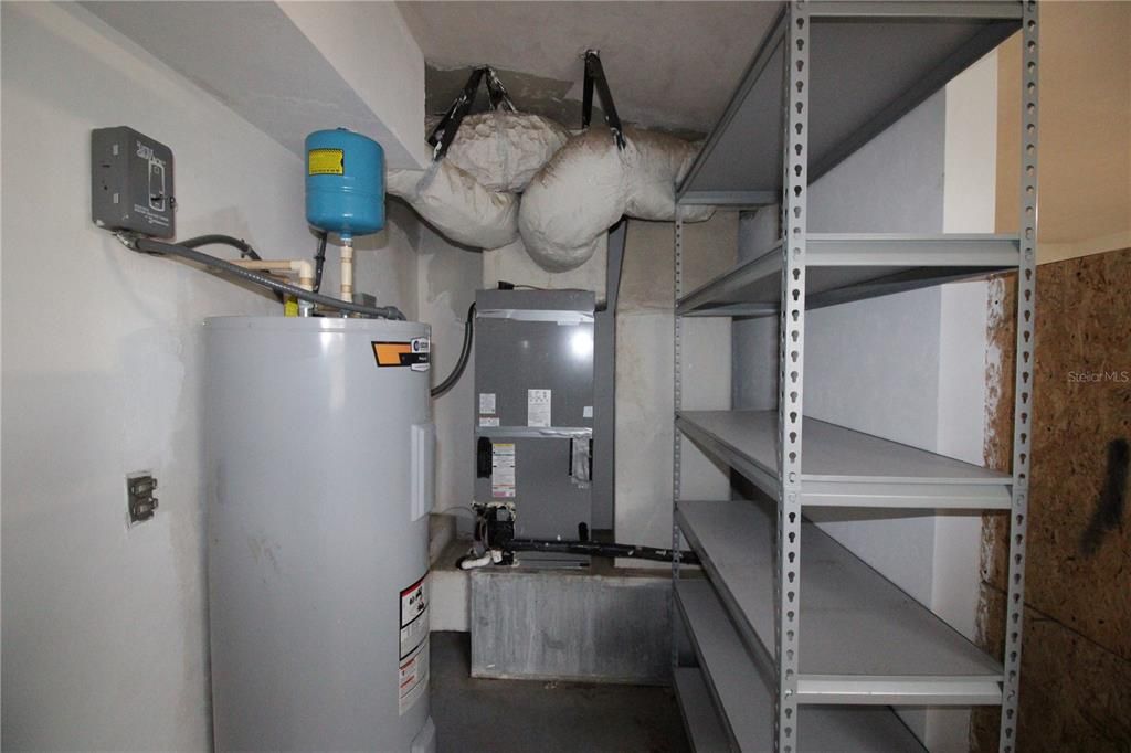 En Renta: $2,600 (3 camas, 2 baños, 2094 Pies cuadrados)
