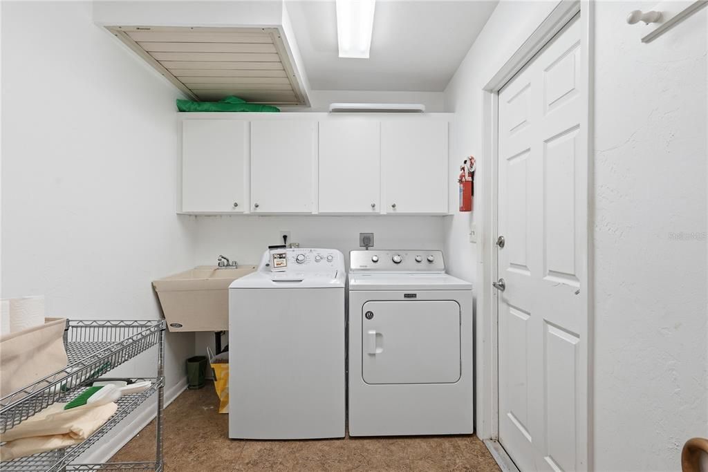 На продажу: $489,900 (4 спален, 3 ванн, 2162 Квадратных фут)