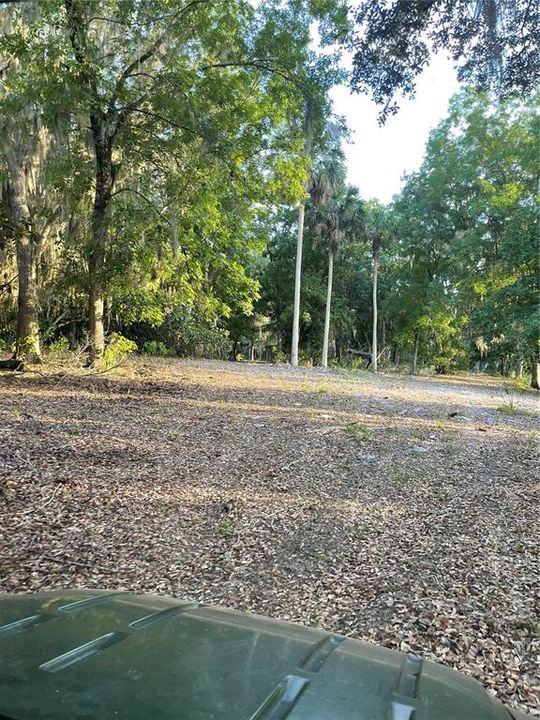 На продажу: $645,000 (20.33 acres)