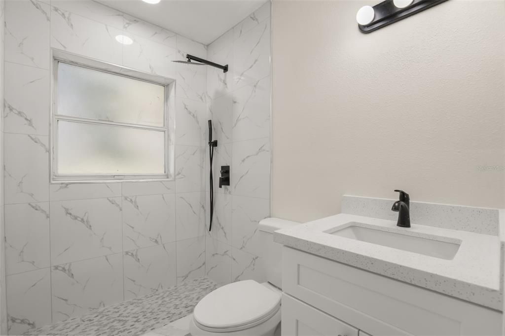 For Sale: $339,000 (3 beds, 2 baths, 1293 Square Feet)