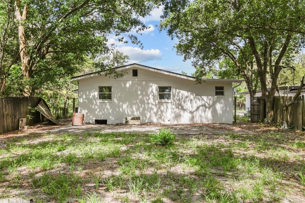 For Sale: $339,000 (3 beds, 2 baths, 1293 Square Feet)