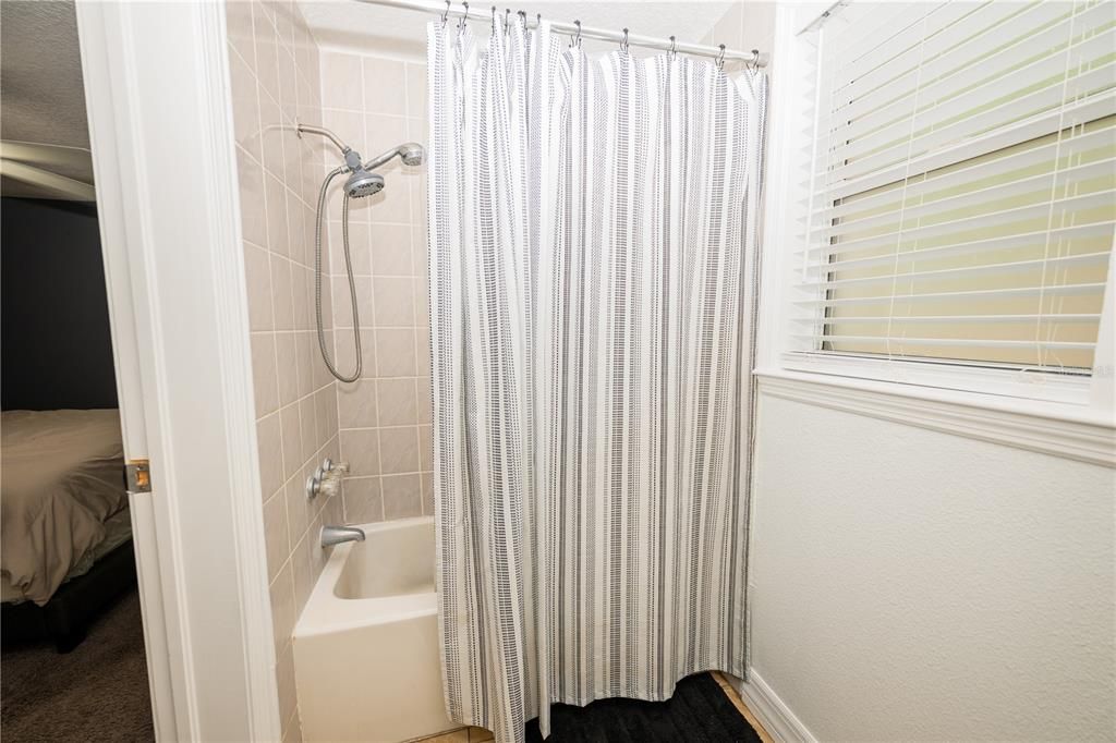 For Sale: $298,000 (4 beds, 2 baths, 1840 Square Feet)