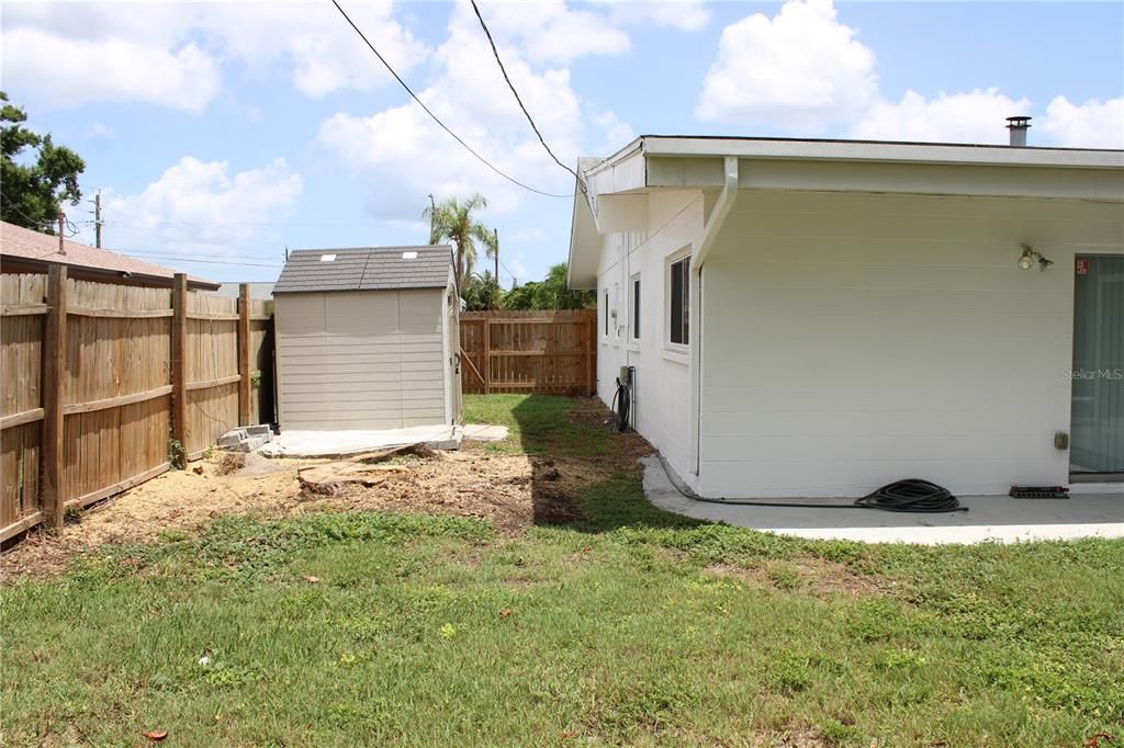 For Rent: $3,195 (4 beds, 2 baths, 2031 Square Feet)
