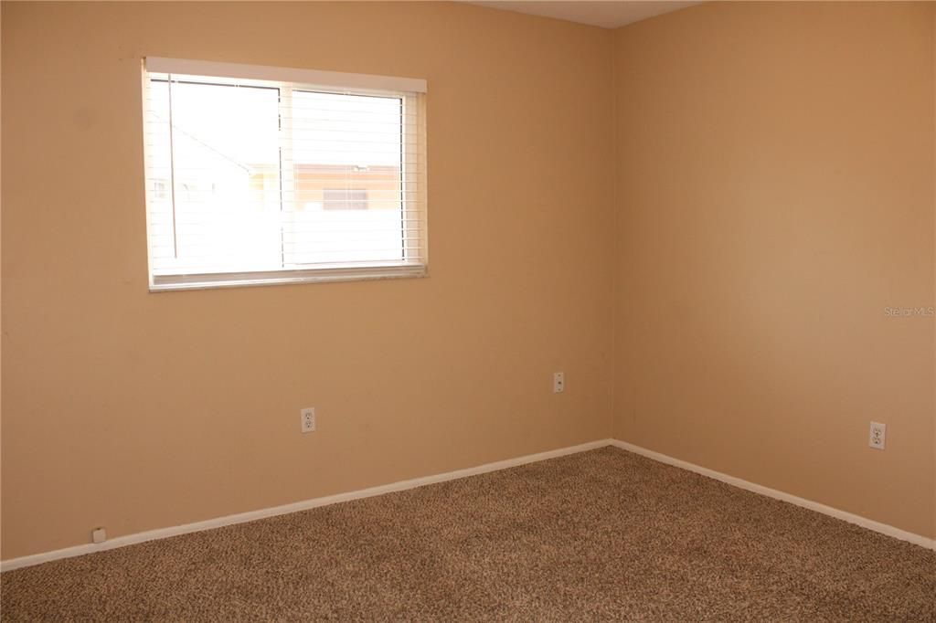 For Rent: $3,195 (4 beds, 2 baths, 2031 Square Feet)