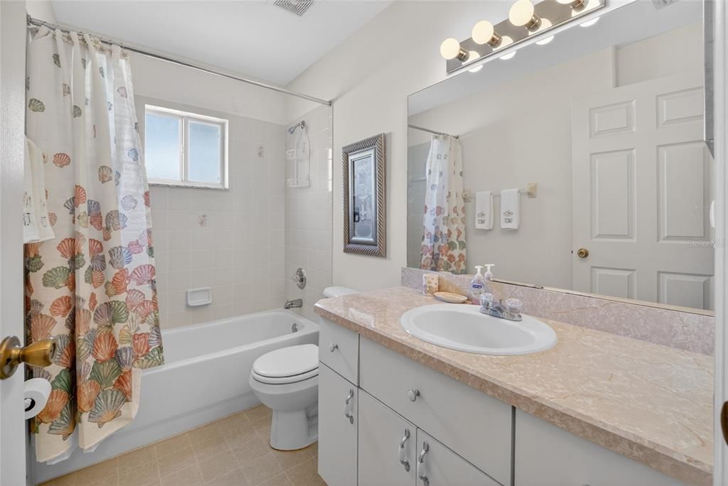 For Sale: $289,900 (3 beds, 2 baths, 1826 Square Feet)