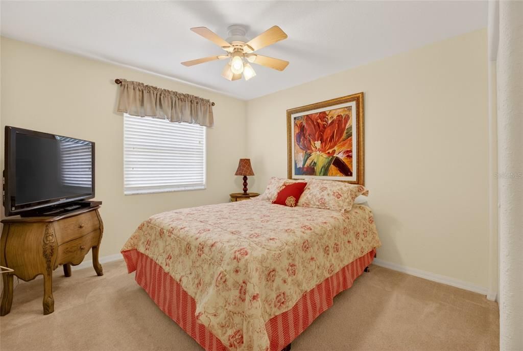 For Sale: $289,900 (3 beds, 2 baths, 1826 Square Feet)