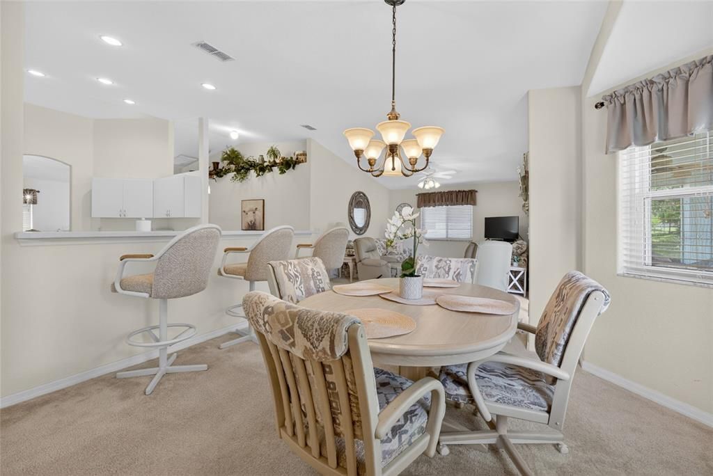 For Sale: $289,900 (3 beds, 2 baths, 1826 Square Feet)