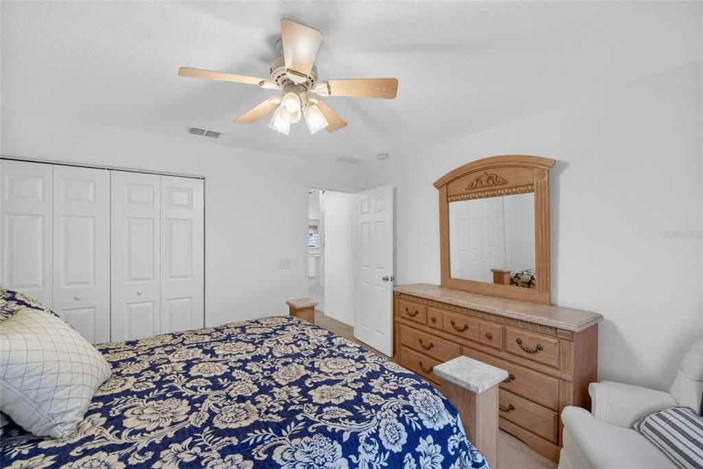 For Sale: $289,900 (3 beds, 2 baths, 1826 Square Feet)