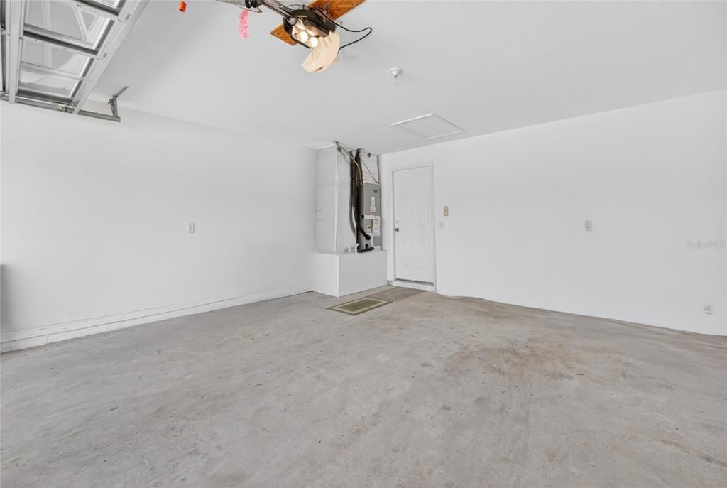 For Sale: $289,900 (3 beds, 2 baths, 1826 Square Feet)