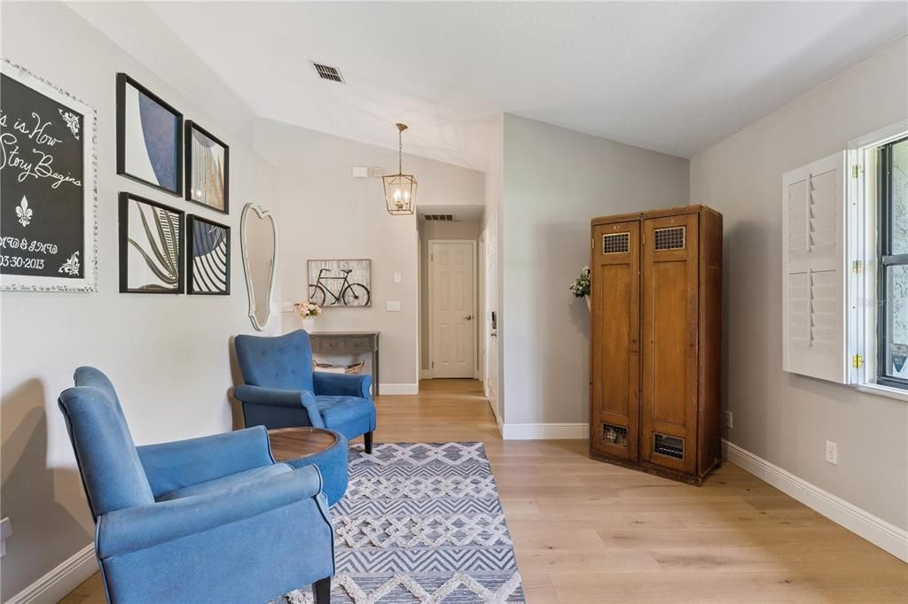 For Sale: $675,000 (4 beds, 2 baths, 2026 Square Feet)