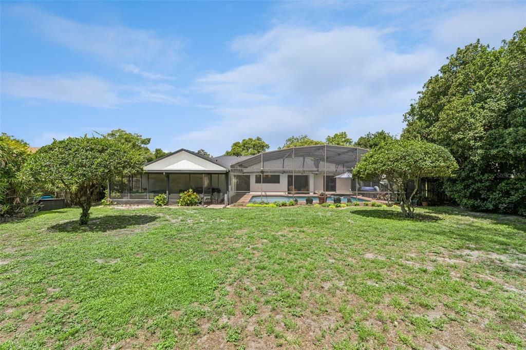 For Sale: $675,000 (4 beds, 2 baths, 2026 Square Feet)