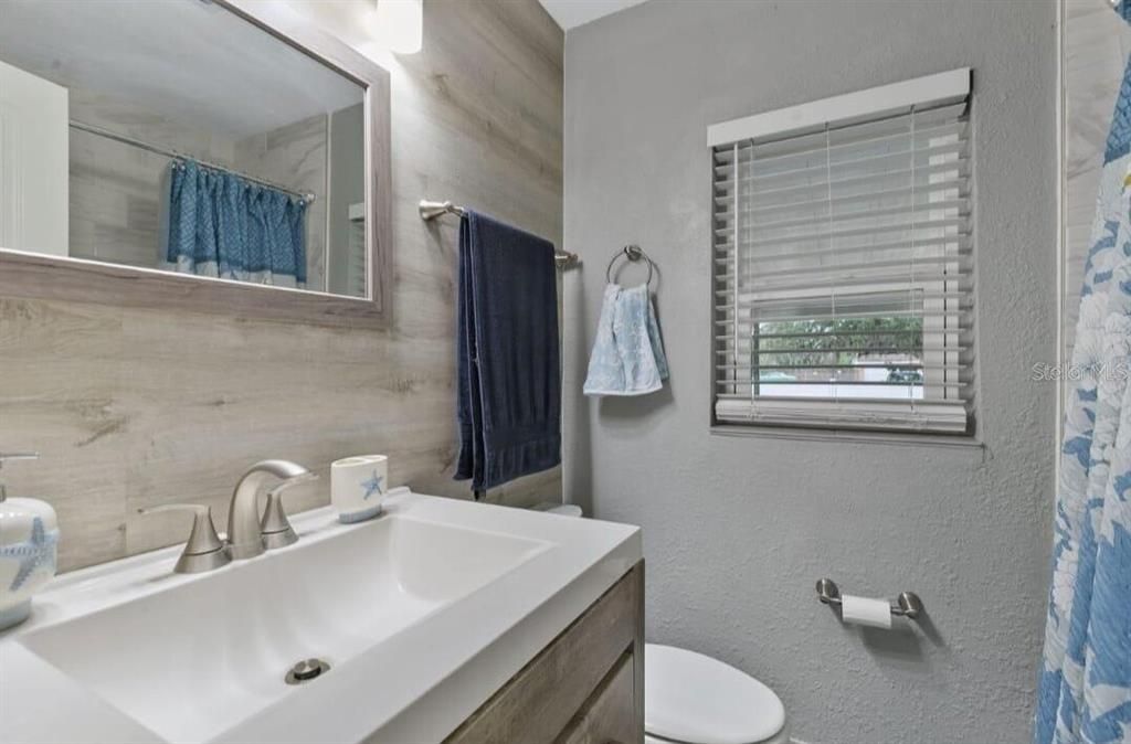 В аренду: $2,800 (3 спален, 2 ванн, 1432 Квадратных фут)