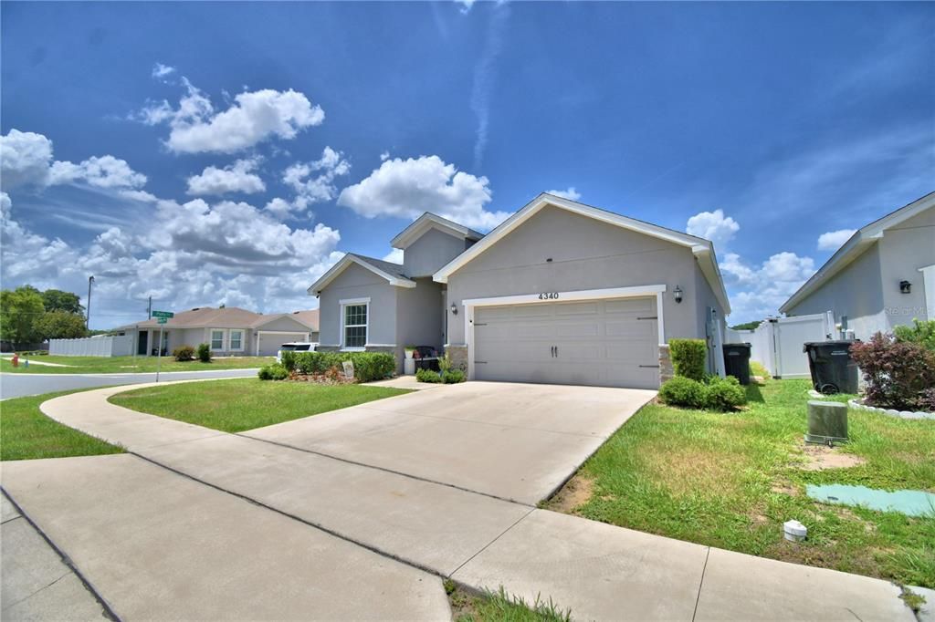 For Sale: $369,000 (4 beds, 2 baths, 2062 Square Feet)