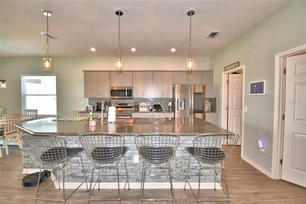 For Sale: $369,000 (4 beds, 2 baths, 2062 Square Feet)