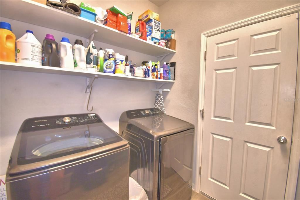 For Sale: $369,000 (4 beds, 2 baths, 2062 Square Feet)