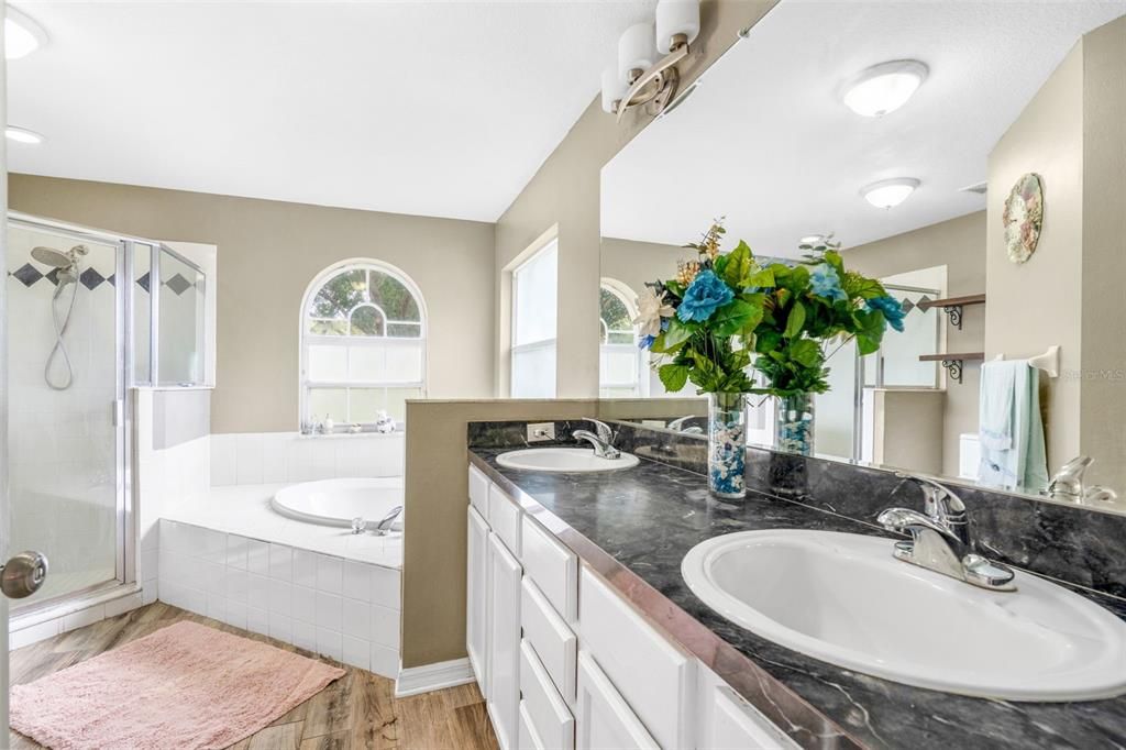 For Rent: $3,800 (4 beds, 3 baths, 2666 Square Feet)