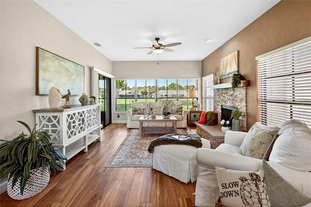 For Sale: $560,000 (3 beds, 2 baths, 1903 Square Feet)