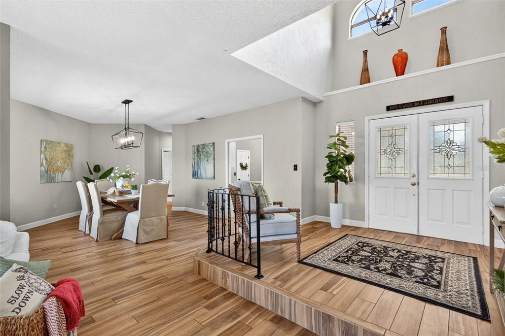 For Sale: $560,000 (3 beds, 2 baths, 1903 Square Feet)