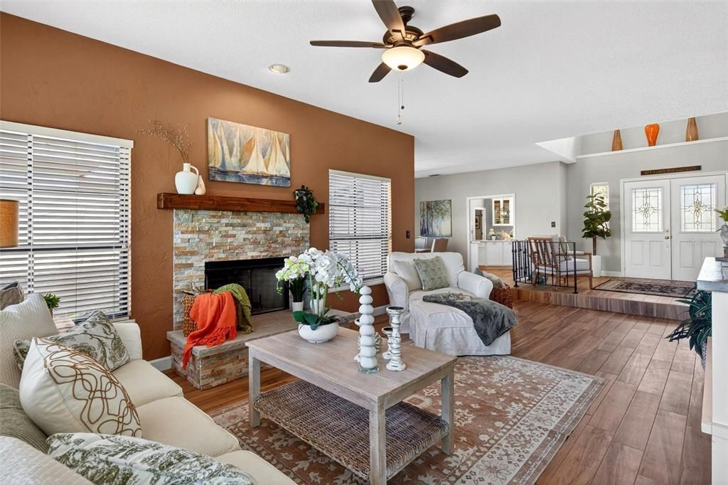 For Sale: $560,000 (3 beds, 2 baths, 1903 Square Feet)