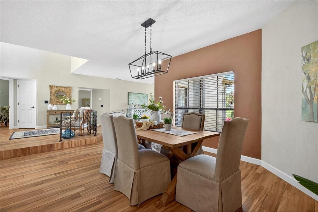 For Sale: $560,000 (3 beds, 2 baths, 1903 Square Feet)