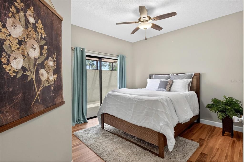 For Sale: $560,000 (3 beds, 2 baths, 1903 Square Feet)