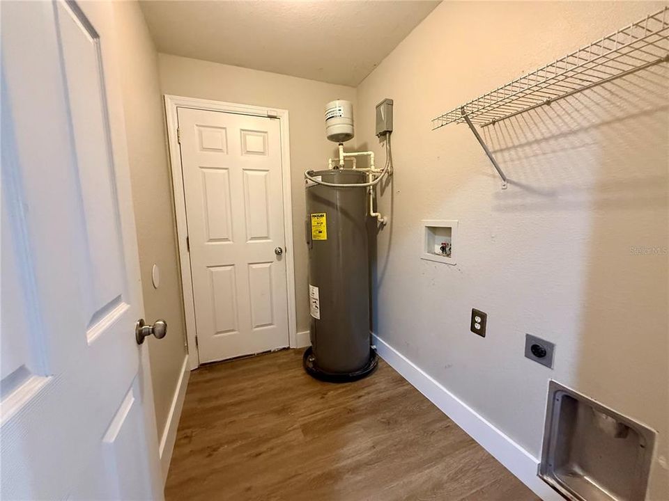 En Renta: $1,895 (3 camas, 2 baños, 1744 Pies cuadrados)