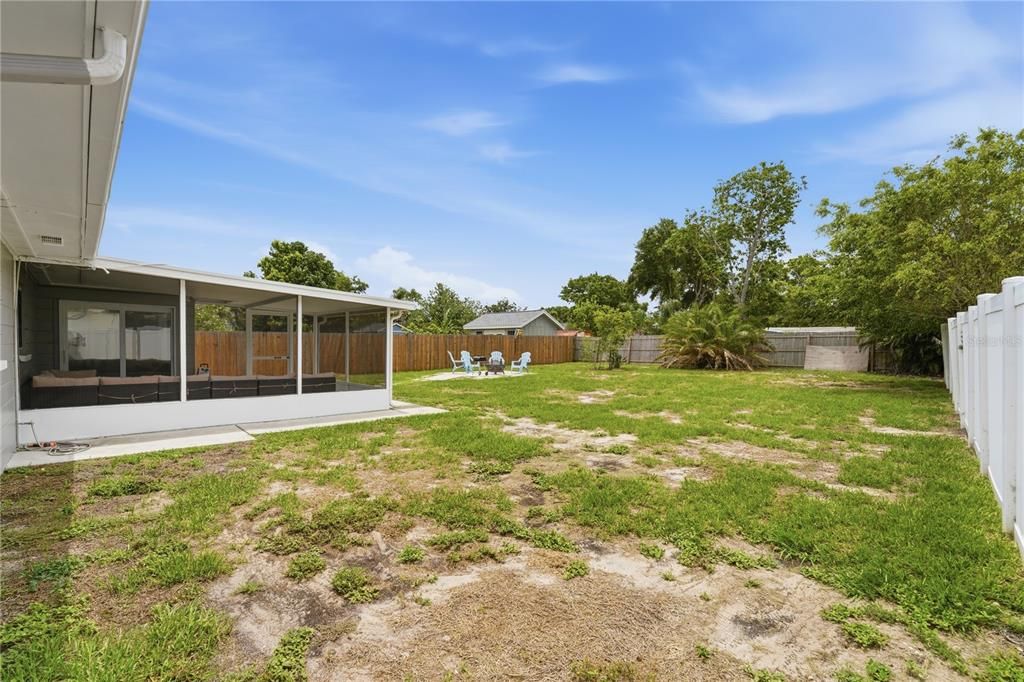 For Sale: $499,999 (3 beds, 2 baths, 1336 Square Feet)