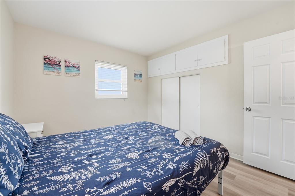 For Sale: $499,999 (3 beds, 2 baths, 1336 Square Feet)