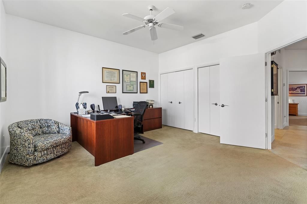 For Sale: $3,499,000 (5 beds, 4 baths, 4636 Square Feet)